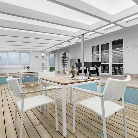 Amazing In With Kitchen *